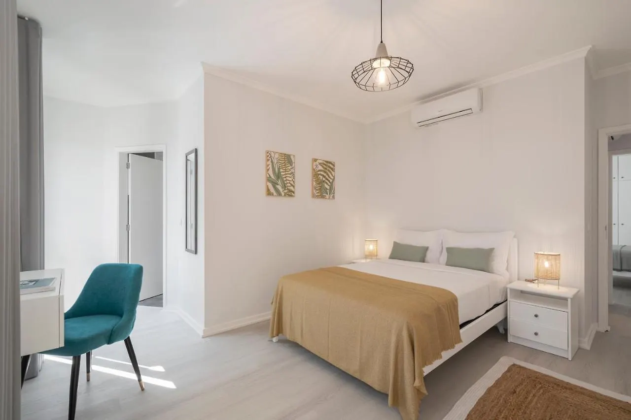 Intelsol Calheta Apartments By An Island Apart Calheta (Madeira)