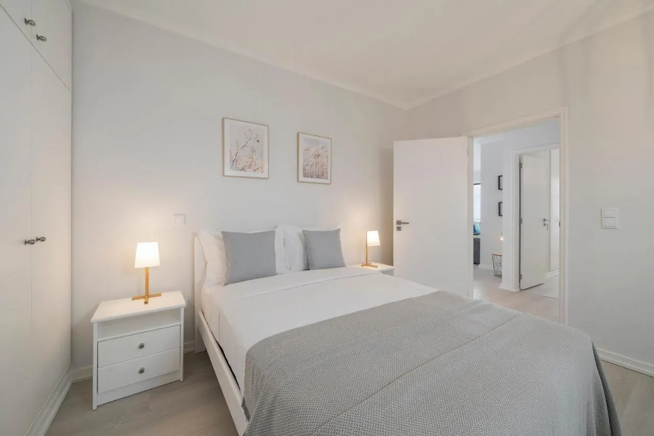 Intelsol Calheta Apartments By An Island Apart